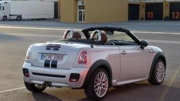 Mini Roadster - widok z tyłu