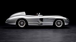 Mercedes 300 SLR - prawy bok