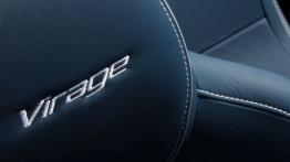 Aston Martin Virage Roadster - zagłówek na fotelu pasażera, widok z przodu