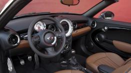 Mini Roadster - pełny panel przedni