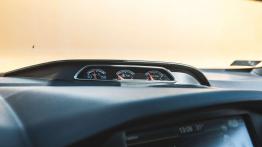 Ford Focus ST FL - pomarańczowy prowokator