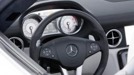 Mercedes SLS AMG Roadster - kierownica