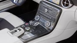 Mercedes SLS AMG Roadster - konsola środkowa