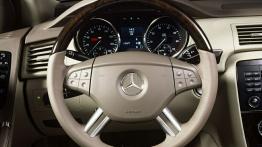 Mercedes Klasa R - kierownica