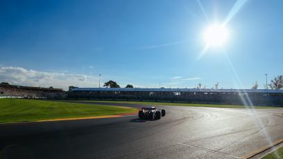Wielki zwrot w F1: silniki V8 znów na torach. Jest termin