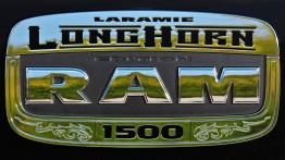 Dodge Ram Laramie Longhorn - tył - inne ujęcie
