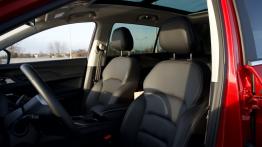 JAC JS8 Pro - fotel kierowcy, widok z przodu