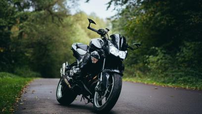 Kredyt czy gotówka na motocykl – jak sfinansować zakup w 2026 roku? 
