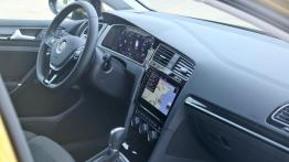 Volkswagen Golf FL - zmiany pod skórą