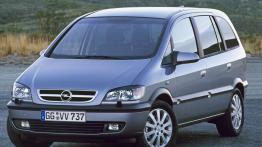 Opel Zafira - widok z przodu