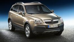 Opel Antara - widok z przodu