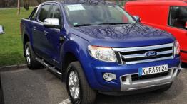 Ford Ranger T6 przed premierą - widok z przodu