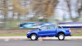 Ford Ranger T6 przed premierą - lewy bok