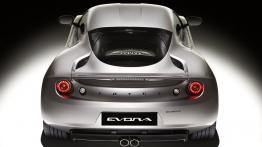 Lotus Evora - tył - reflektory włączone