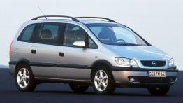 Opel Zafira - widok z przodu