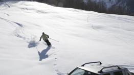 Nissan Pickup Navara - widok z góry