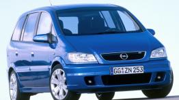Opel Zafira - widok z przodu