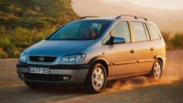 Opel Zafira - widok z przodu