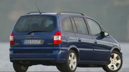 Opel Zafira - widok z tyłu