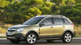 Opel Antara - lewy bok