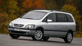 Opel Zafira - widok z przodu