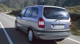 Opel Zafira - widok z tyłu