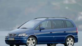 Opel Zafira - widok z przodu