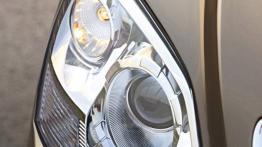 Opel Antara - prawy przedni reflektor - wyłączony