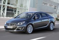 Opel Astra J - Oceń swoje auto