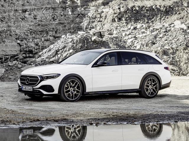 Mercedes Klasa E W214 All-Terrain - Dane techniczne