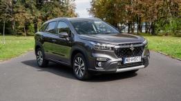 Porównanie: Omoda 5 1.6 T-GDI vs Suzuki S-Cross 1.4 BoosterJet. Gdy rozsądek bierze górę