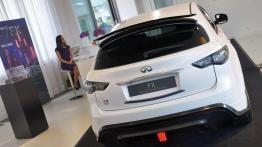 Infiniti FX - po co zmieniać coś, co jest dobre?