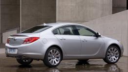 Buick Regal - prawy bok
