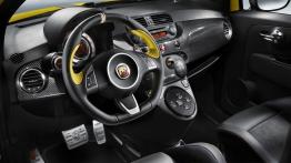 Abarth 695 Tributo Ferrari - pełny panel przedni