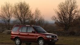 TATA Safari - prawy bok