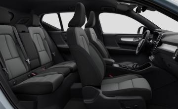 Volvo XC40 2026 Plus Motyw: Dark, zdjęcie 11