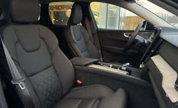Volvo XC60 II 2025 Plus Motyw: Dark, zdjęcie 15