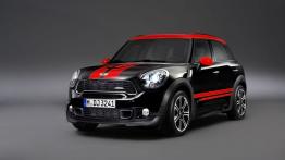 Mini Countryman John Cooper Works - widok z przodu