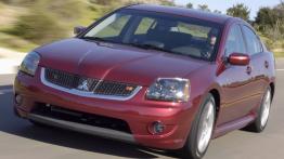 Mitsubishi Galant Ralliart - widok z przodu