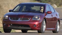 Mitsubishi Galant Ralliart - widok z przodu