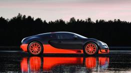 Bugatti Veyron Super Sport - prawy bok
