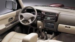Mitsubishi Pajero Sport - pełny panel przedni