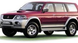 Mitsubishi Pajero Sport - lewy bok