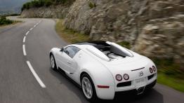 Bugatti Veyron Grand Sport - widok z tyłu