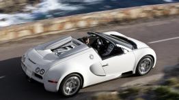 Bugatti Veyron Grand Sport - prawy bok