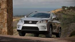 Lexus RX 350 F Sport - widok z przodu