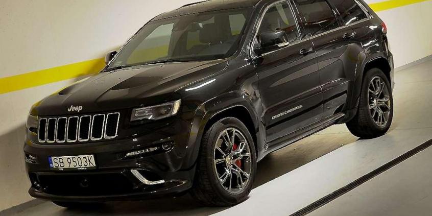 Jeep Grand Cherokee SRT8 - bezkompromisowy brutal