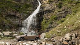 Volvo V60 Cross Country - lewy bok