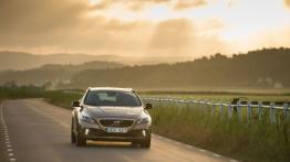 Volvo V40 Cross Country - widok z przodu