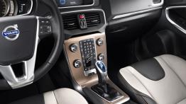 Volvo V40 Cross Country - pełny panel przedni